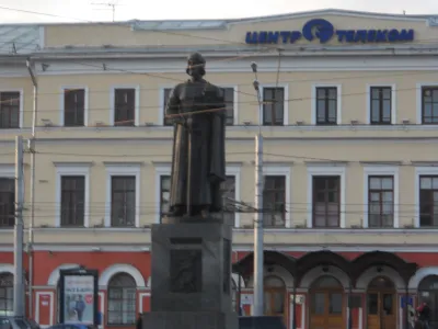 Ярослав Мудрый в проводах