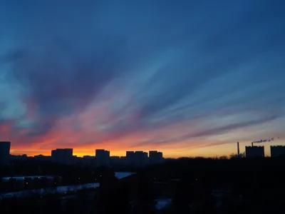 В городе