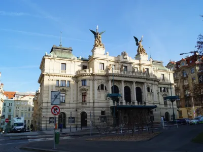 Прага