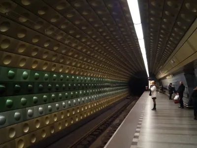 Метро в Праге