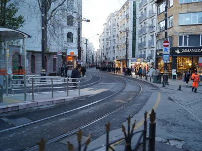 Улица
