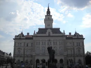 Дома в центре Нови Сада