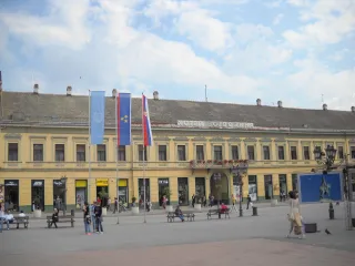 Дома в центре Нови Сада