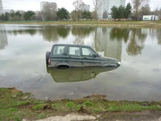 Припарковался