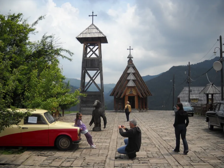 Дрвенград