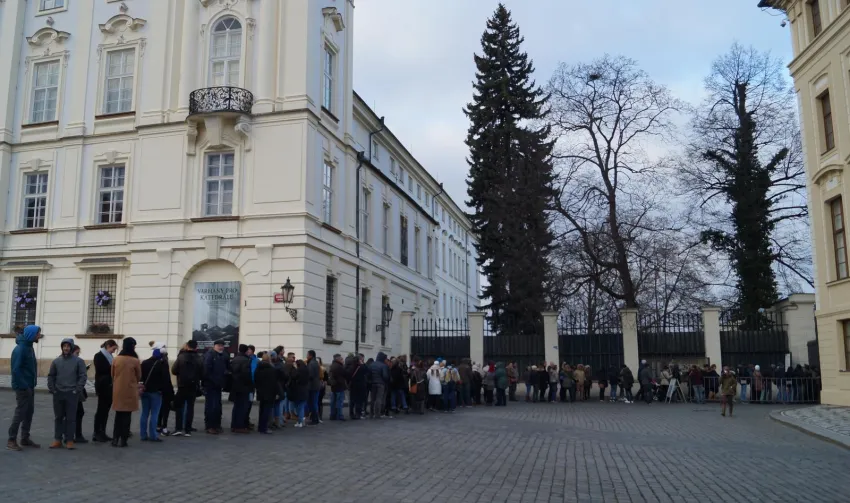Очередь в Пражский Град