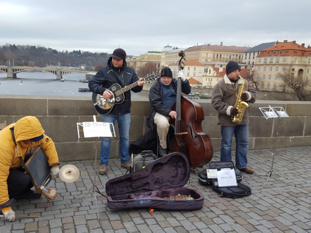 Музыканты на мосту